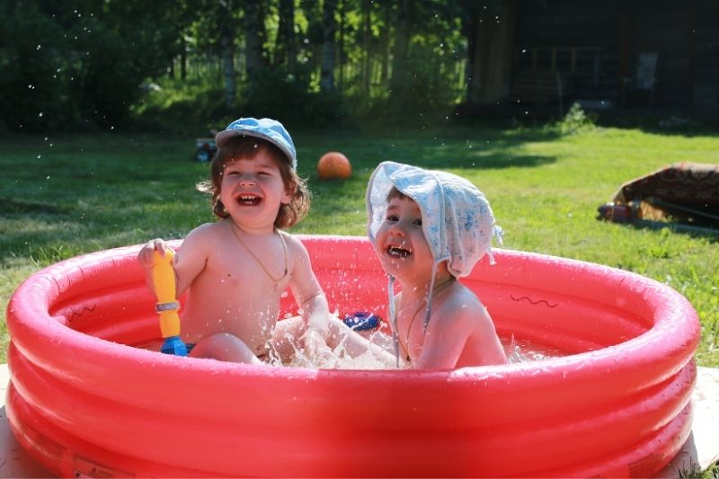 inflatable pool