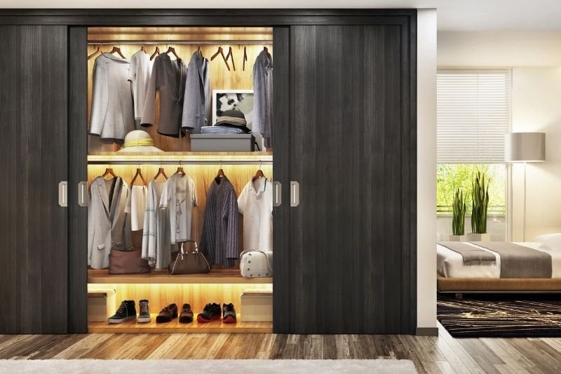 Wardrobe with sliding door