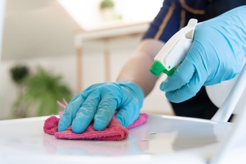 Cleaning acrylic furniture