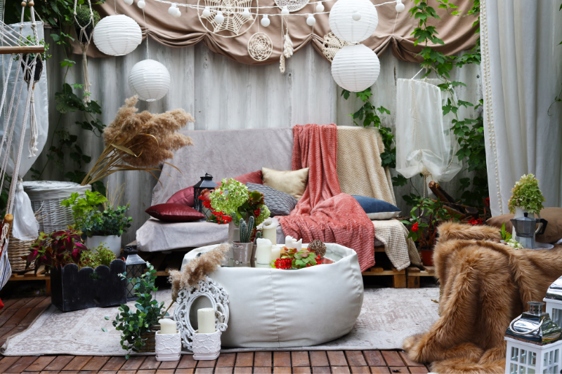 What should be included in the bohemian interior design?