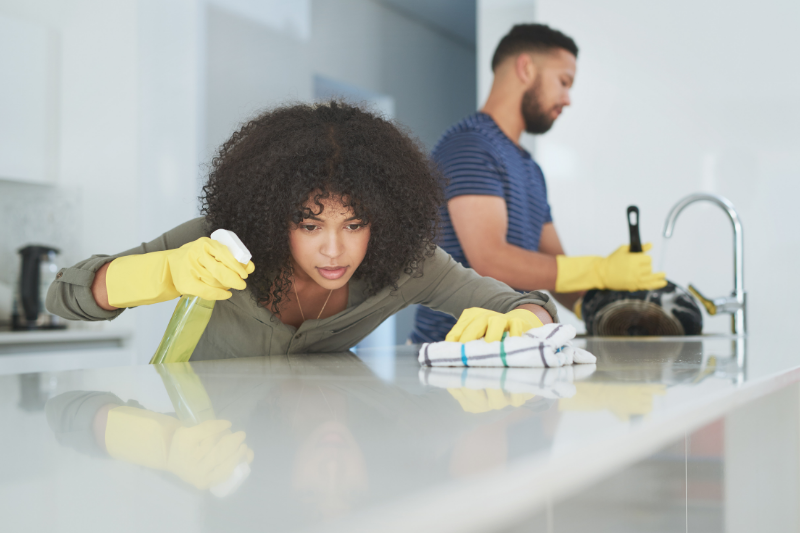 Tips for Cleaning Kitchen Cabinets